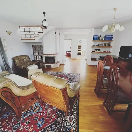 Mazurski Dom Sucholaski * فودميني